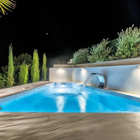 Bayton House Holiday home